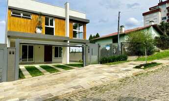 Imagem 2: Casa com 3 Dormitorio(s) localizado(a) no bairro Colina Sorriso em Caxias do Sul / RIO GR