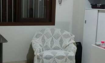 Imagem: Casa com 2 Dormitorio(s) localizado(a) no