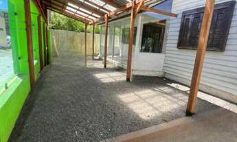 Imagem 4: Casa Comercial para Aluguel em Tramandaí - Centro - Pátio Fechado - Área de Serviço