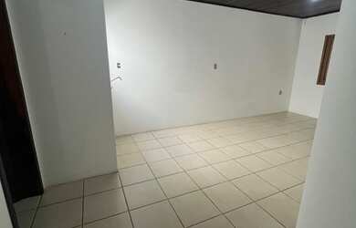 Imagem 2: Apartamento em Tiroleza, Tramandaí - Fundos para Lagoa/Rio, Sem Mobília