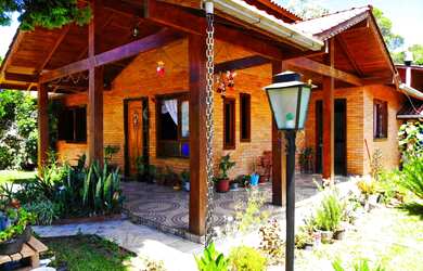 Imagem 5: EXCELENTE INVESTIMENTO, DUAS CASAS EM UMA LINDA ESQUINA!