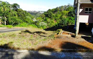 Imagem 2: LINDO TERRENO DE ESQUINA!