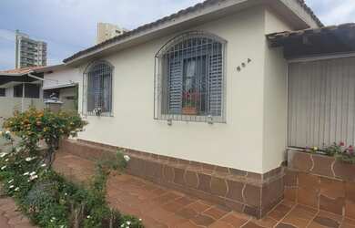 Imagem 4: IMPERDÍVEL: CASA À VENDA EM ÓTIMA LOCALIZAÇÃO DE ALTO PADRÃO