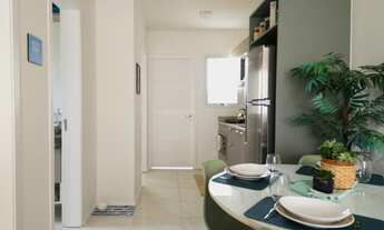 Imagem 2: Parque Itália. Pátio na frente e nos fundos