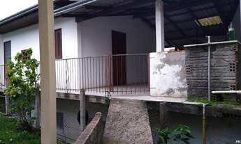 Imagem: Casa com 2 Dormitorio(s) localizado(a) no