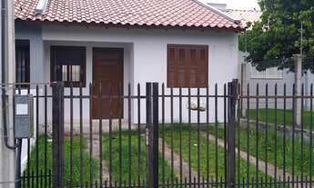 Imagem: Casa com 2 Dormitorio(s) localizado(a) no