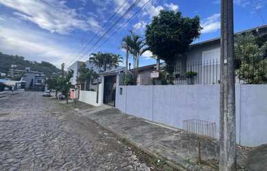 Imagem 2: CASA NO BAIRRO CENTRO