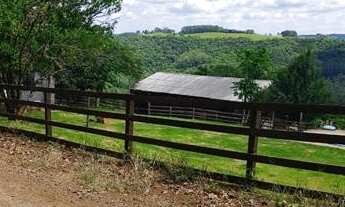 Imagem: Sítio com 4 Dormitorio(s) localizado(a)