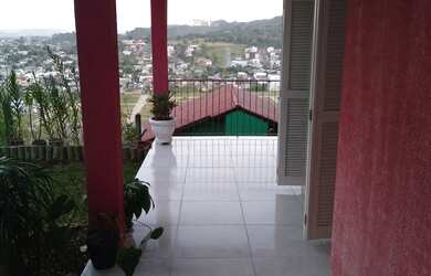 Imagem 4: CASA NO BAIRRO ALTO GUARUJÁ