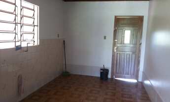 Imagem 4: CASA NO DISTRITO DE SANTA CRISTINA DO PINHAL