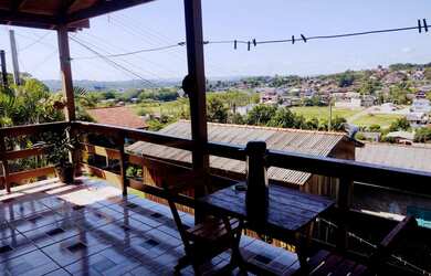 Imagem 6: CASA NO BAIRRO ALTO GUARUJÁ
