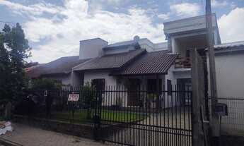 Imagem 2: SOBRADO NO BAIRRO 15 DE JUNHO