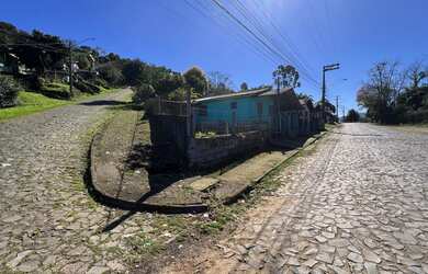 Imagem 2: CASAS NO BAIRRO MARIANA
