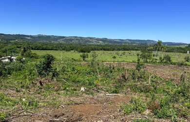 Imagem 2: ÁREA DE TERRA Terreno / lote com venda por R$650.000