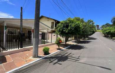 Imagem 2: CASA NO BAIRRO Guarujá