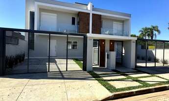 Imagem 5: Lindos sobrados a venda em Sapiranga/RS