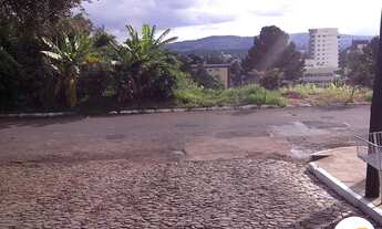 Imagem: Terreno com 3 Dormitorio(s) localizado(a)