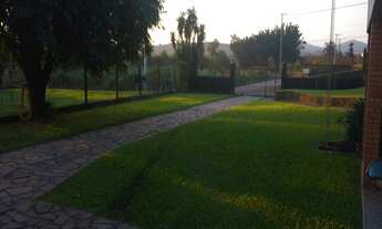 Imagem: Casa com 3 Dormitorio(s) localizado(a) no