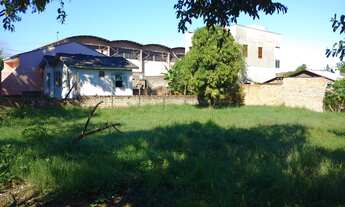 Imagem: Terreno com 2 Dormitorio(s) localizado(a)