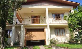 Imagem: Casa com 3 Dormitorio(s) localizado(a) no