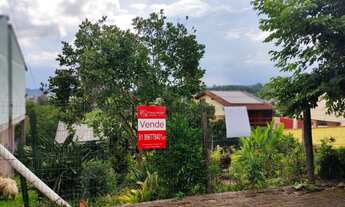 Imagem: Casa com 2 Dormitorio(s) localizado(a) no