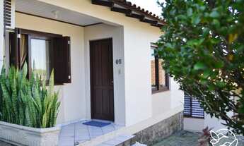 Imagem: Casa em Condomínio com 2 Dormitorio(s)