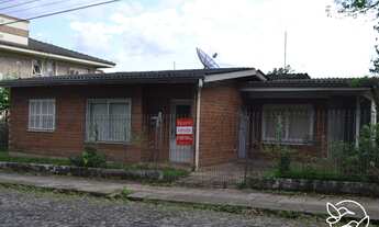 Imagem: Casa com 2 Dormitorio(s) localizado(a) no