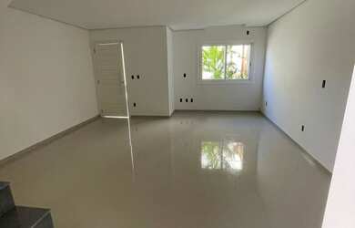 Imagem 7: Sobrado ou casa térrea o que você prefere? Nós temos os dois!