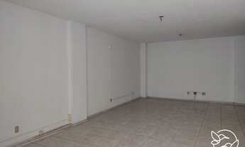Imagem 2: Sala Comercial com 3 Dormitorio(s) localizado(a) no bairro Sagrada Familia em Taquara / R
