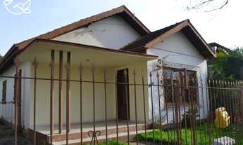 Imagem: Casa com 3 Dormitorio(s) localizado(a) no