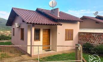 Imagem: Casa com 2 Dormitorio(s) localizado(a) no