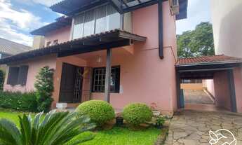 Imagem: Casa com 5 Dormitorio(s) localizado(a) no