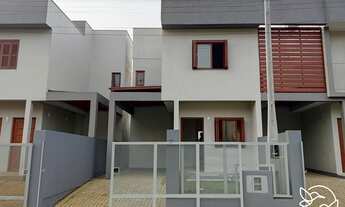 Imagem: Sobrado com 2 Dormitorio(s) localizado(a)