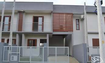 Imagem: Sobrado com 2 Dormitorio(s) localizado(a)