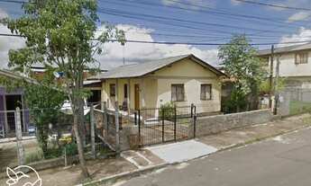 Imagem 2: Saõ 2 casas no mesmo pátio