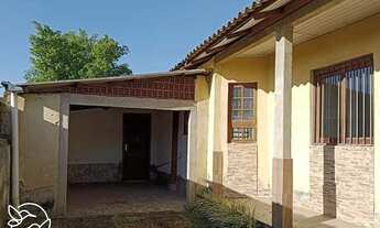 Imagem 4: Saõ 2 casas no mesmo pátio