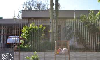 Imagem: Casa com 3 Dormitorio(s) localizado(a) no