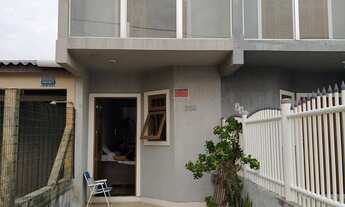 Imagem: Apartamento Duplex com 2 Dormitorio(s) localizado(a)