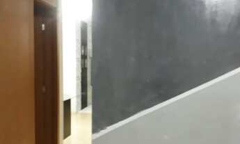 Imagem 3: Apartamento semi mobiliado de 2 dormitórios, 1 suíte, com vaga no Bairro Olaria