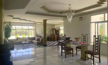 Imagem 2: Condomínio Alphagarden, 3 dormitórios, 3 suíte, 8 banheiro, 4 vagas na garagem, 890M² de Á