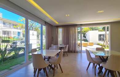 Imagem 4: Apartamento de frente, além do banheiro social, suite, possui mais um lavabo na entrada do