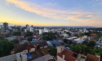 Imagem 7: Apartamento semi-mobiliado, 3 dormitórios, com uma localização e vista incrível!