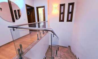 Imagem 7: Sobrado amplo e com ótima localização!