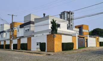 Imagem: Sobrado semi mobiliado, decorado, com patio