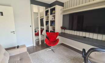 Imagem 2: Sobrado semi mobiliado, decorado, com patio privativo, condominio com poucas casas e proxi