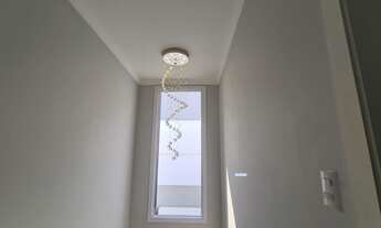 Imagem 5: Sobrado semi mobiliado, decorado, com patio privativo, condominio com poucas casas e proxi