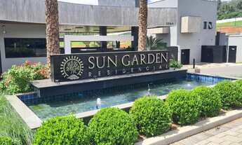 Imagem 2: Terreno em aclive em relação a rua, quadra A lote 03