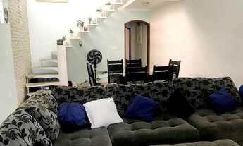 Imagem 2: Sobrado com 150m² , 3 dormitórios sendo 2 suítes,à venda em Mogi das Cruzes, Residencial C