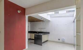 Imagem 7: Casa à venda em Mogi das Cruzes, Vila Oliveira , 4 dormitórios sendo 1 suíte, 330m²