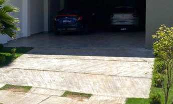 Imagem 2: Sobrado à venda em Mogi das Cruzes condomínio Bella Cittá - 243,6m² - 3 suítes - R$ 1.700